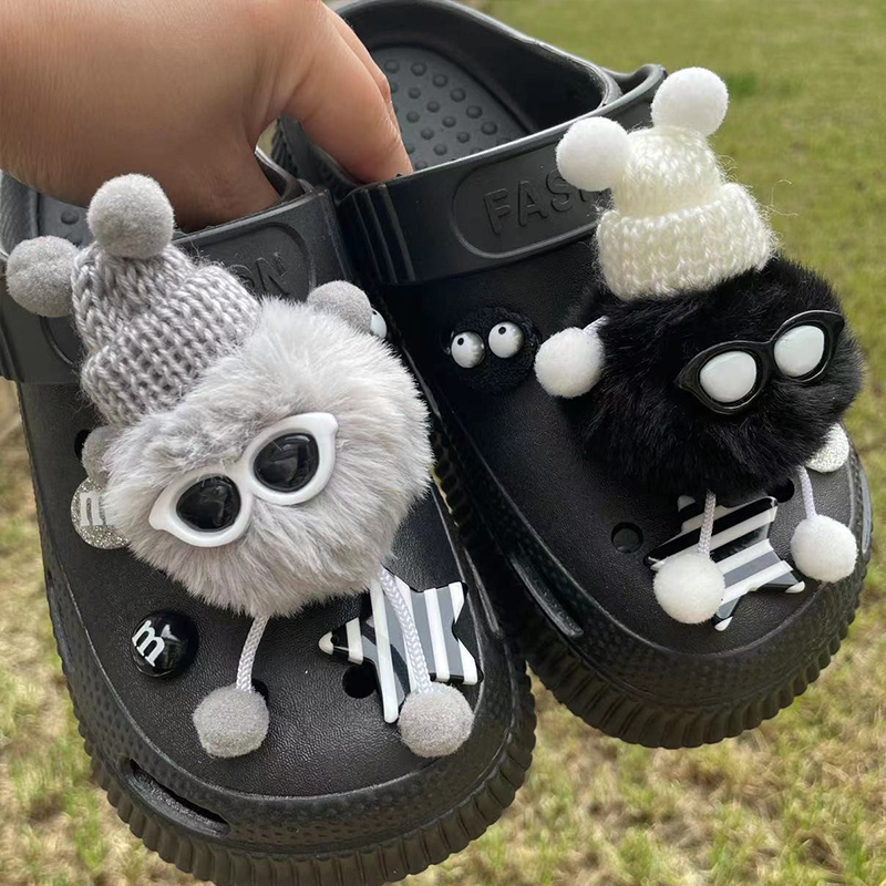 可爱毛绒crocs鞋扣配饰洞洞鞋鞋花卡通彩色毛球萌酷潮装饰扣diy