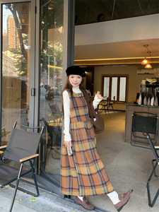 实拍实价~森系复古毛呢格子背心裙秋冬加厚无袖连衣裙+奶杏上衣