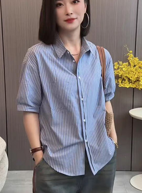 韩版时尚简约显瘦翻领短袖衬衫女