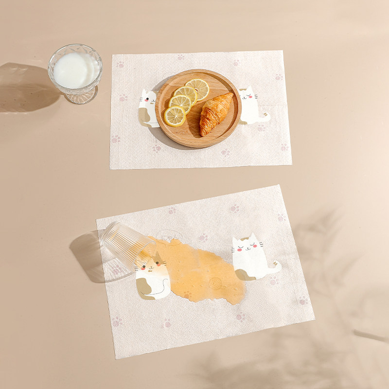 日本UT一次性儿童餐垫图片