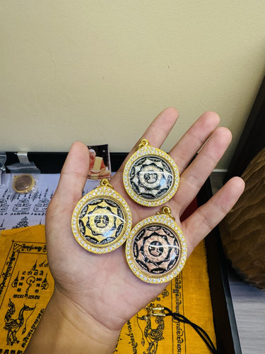 泰国佛系牌正品 泽度金拉胡