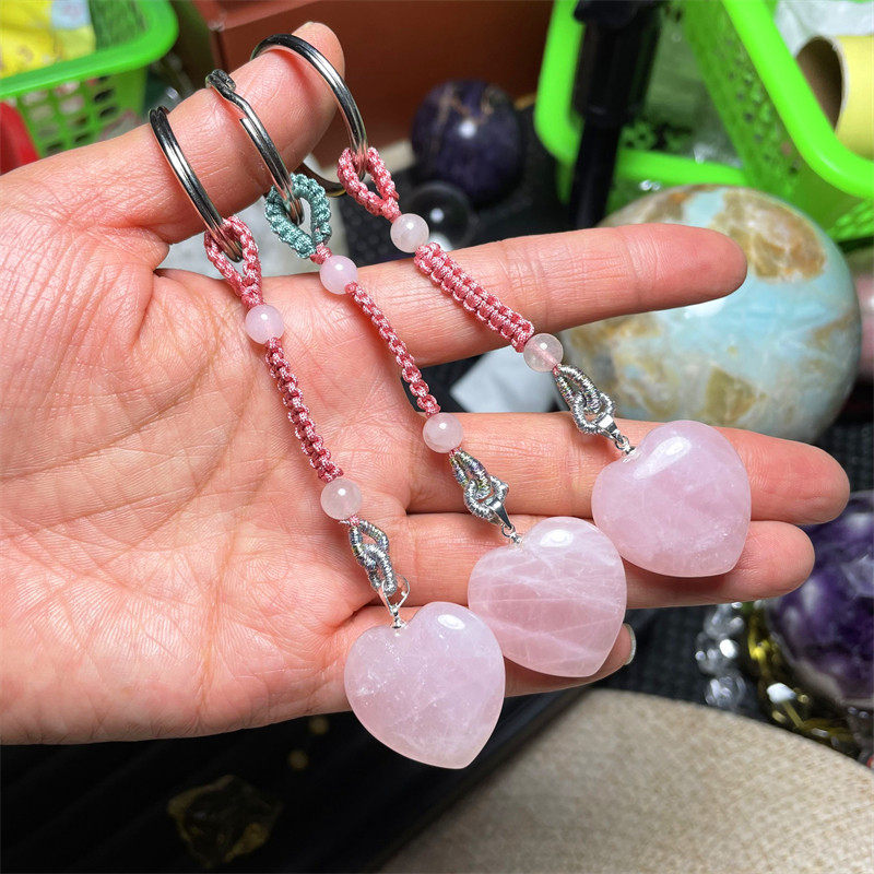 捡漏天然粉水晶爱心心心相印钥匙扣粉色水晶石吊坠男女招桃花礼物