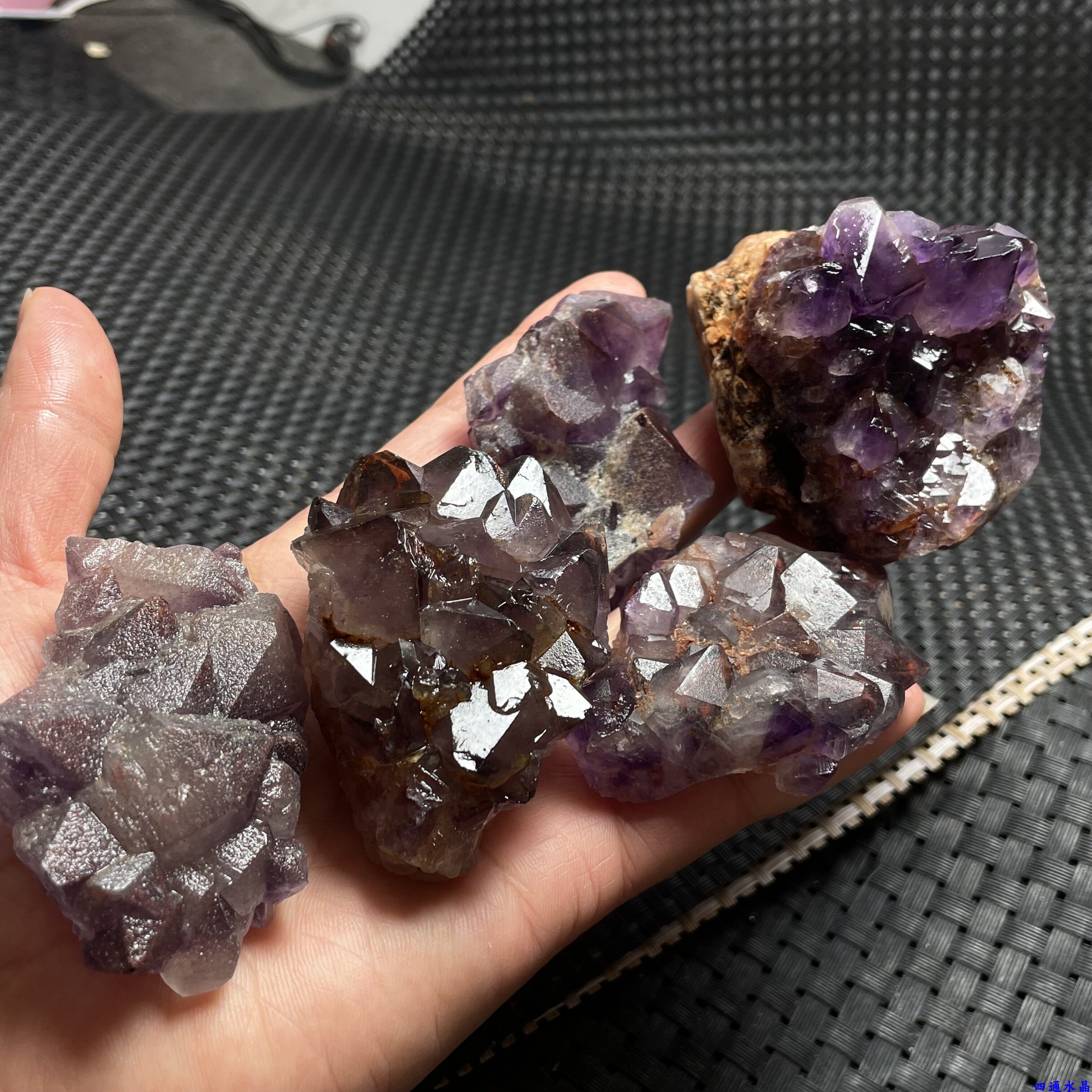 包邮 天然紫水晶花裸石紫晶簇带原生包浆 消磁晶簇矿标原石原矿