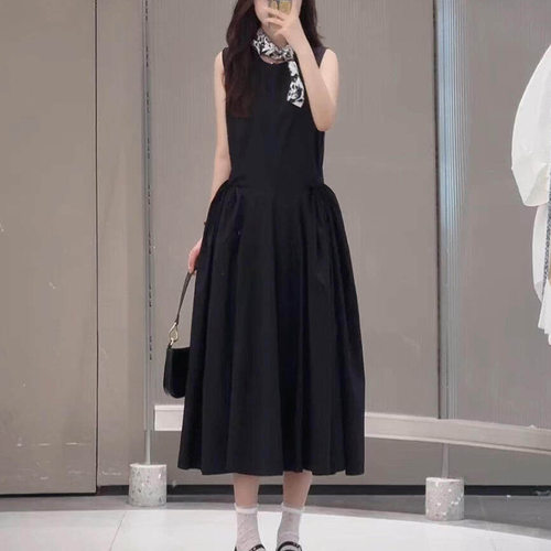 2026夏季新品女装通勤圆领连衣裙无袖简约收腰中长裙子 5Q4G14520