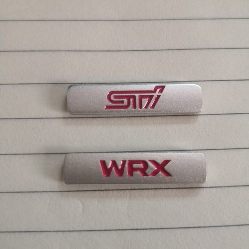 STI WRX前唇侧裙 随意内饰装饰贴 前铲小标STI小标金属车贴30*7mm