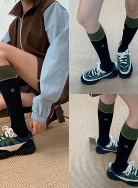 运动袜里的时尚风 2025秋冬简约字母点缀Yiss高级感白色小腿袜DF