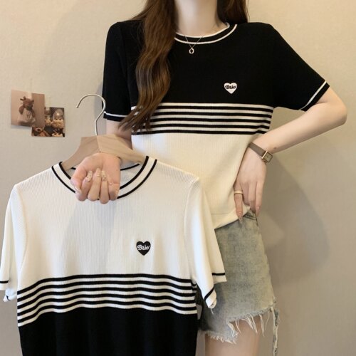 洋气爱心刺绣短袖T恤上衣女