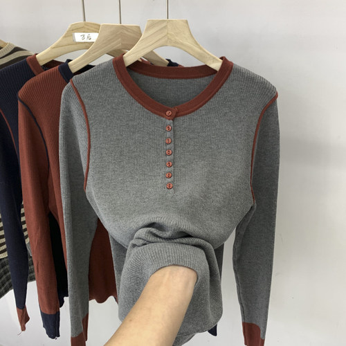 圆领纽扣针织衫女2024秋冬