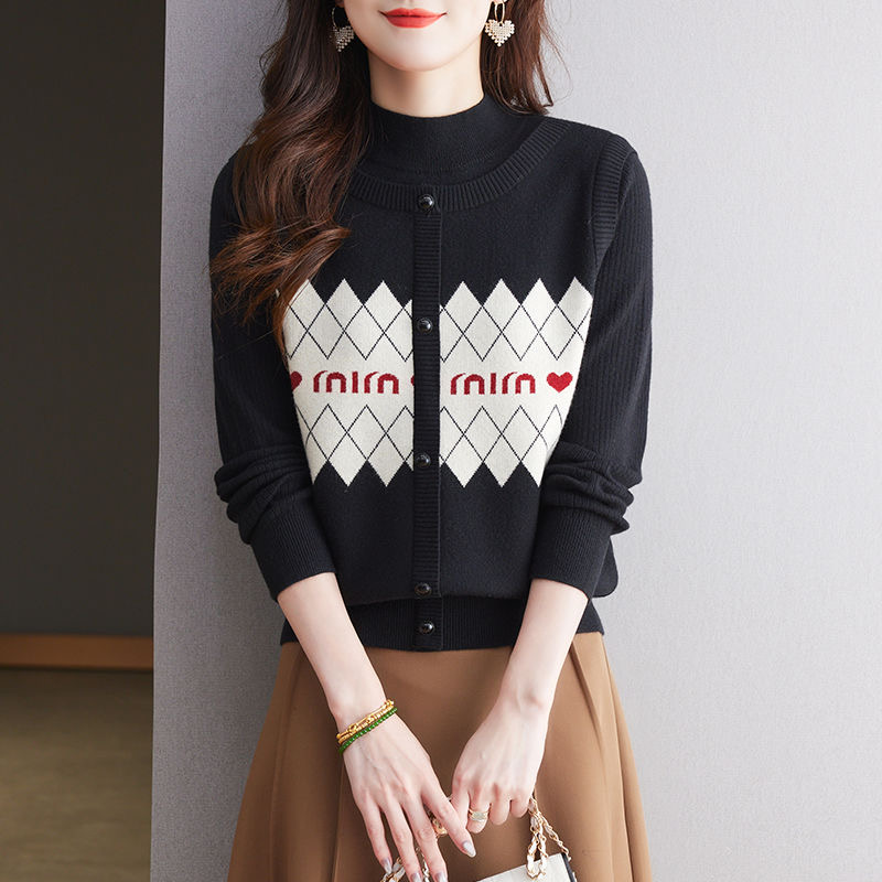 减龄半高领毛衣宽松显瘦针织衫