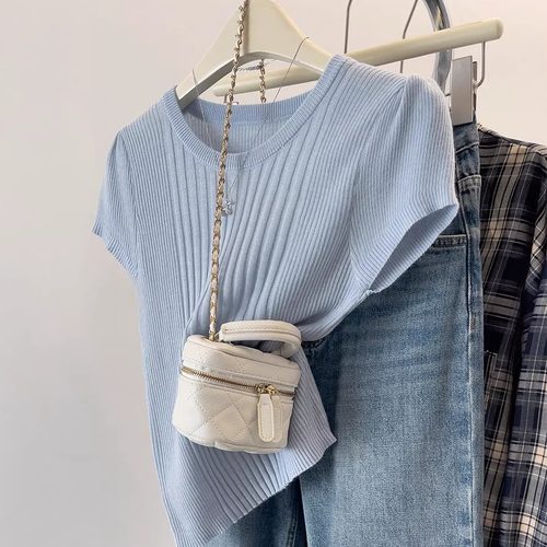 时尚圆领冰丝短袖T恤女薄款