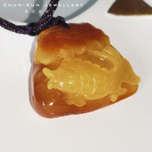 春困家珠宝 天然带皮蜜蜡 莲荷叶鲤鱼 雕刻件吊坠 连年有余好寓意
