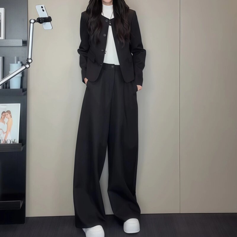 时尚极简休闲风西装两件套秋季新款显瘦圆领短款外套阔腿长裤套装
