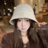 素颜早八针织渔夫帽秋冬显脸小盆帽韩国百搭针织保暖含羊毛休闲风