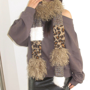 豹纹拼接高级感围脖辣妹混色亮丝凹造型长条围巾撞色毛绒百搭围脖