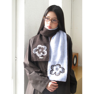 高级感围脖披肩保暖 百搭韩版 小花花针织围巾女2025新款 潮冬季
