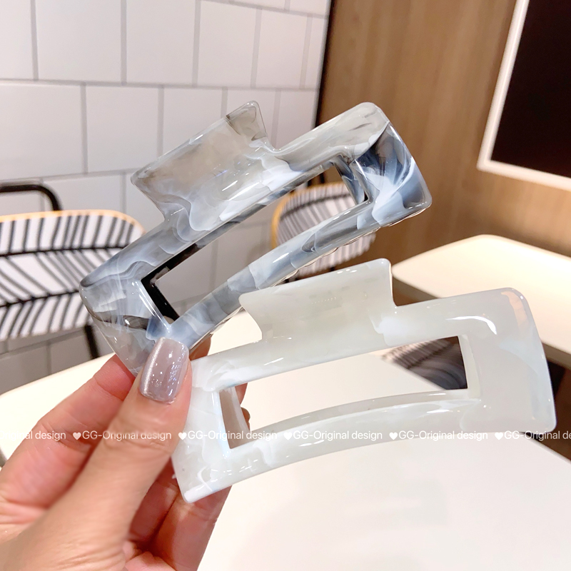 方块法式复古醋酸抓夹