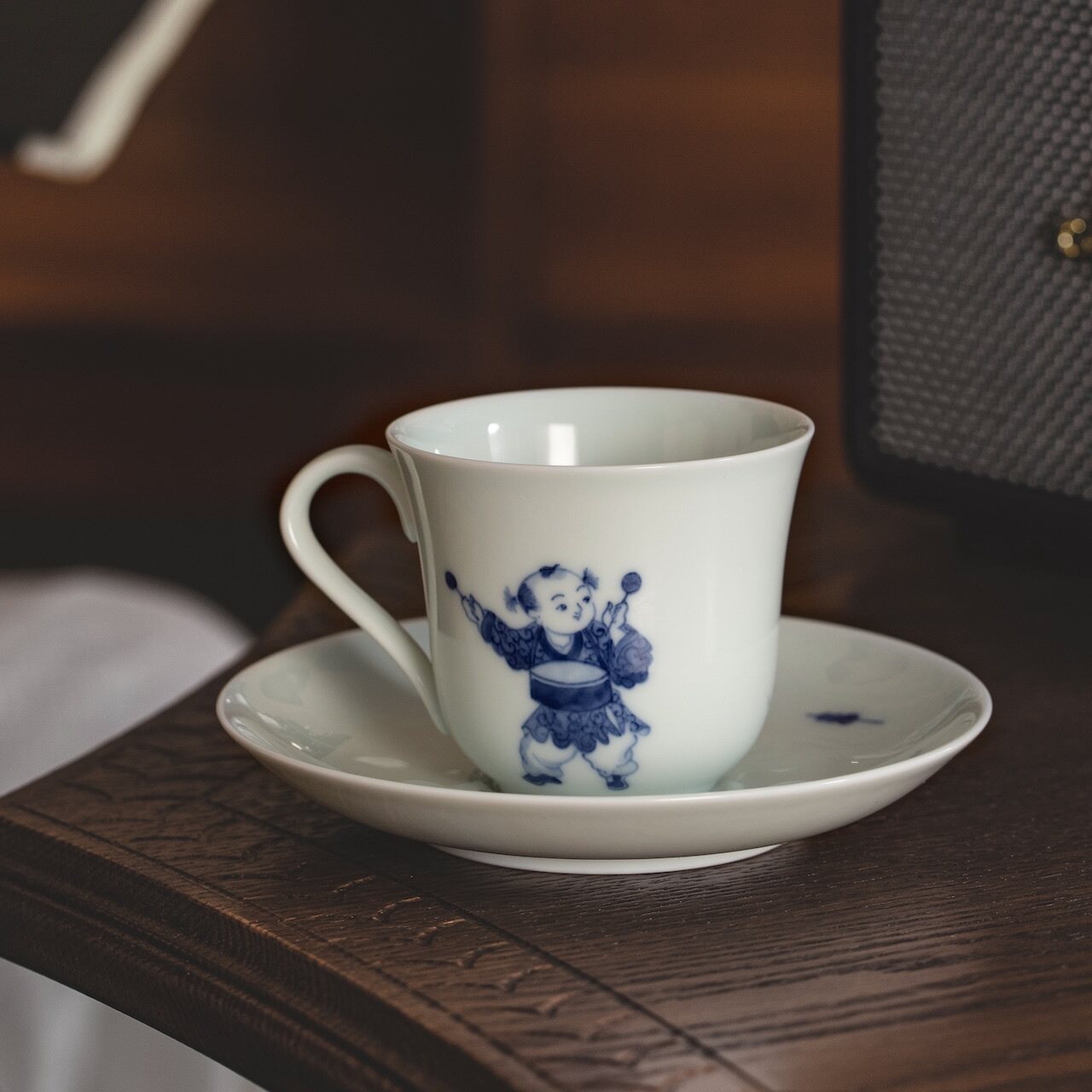 晓芳窑咖啡杯 手绘青花 婴戏 反口 一杯一碟咖啡杯150ml