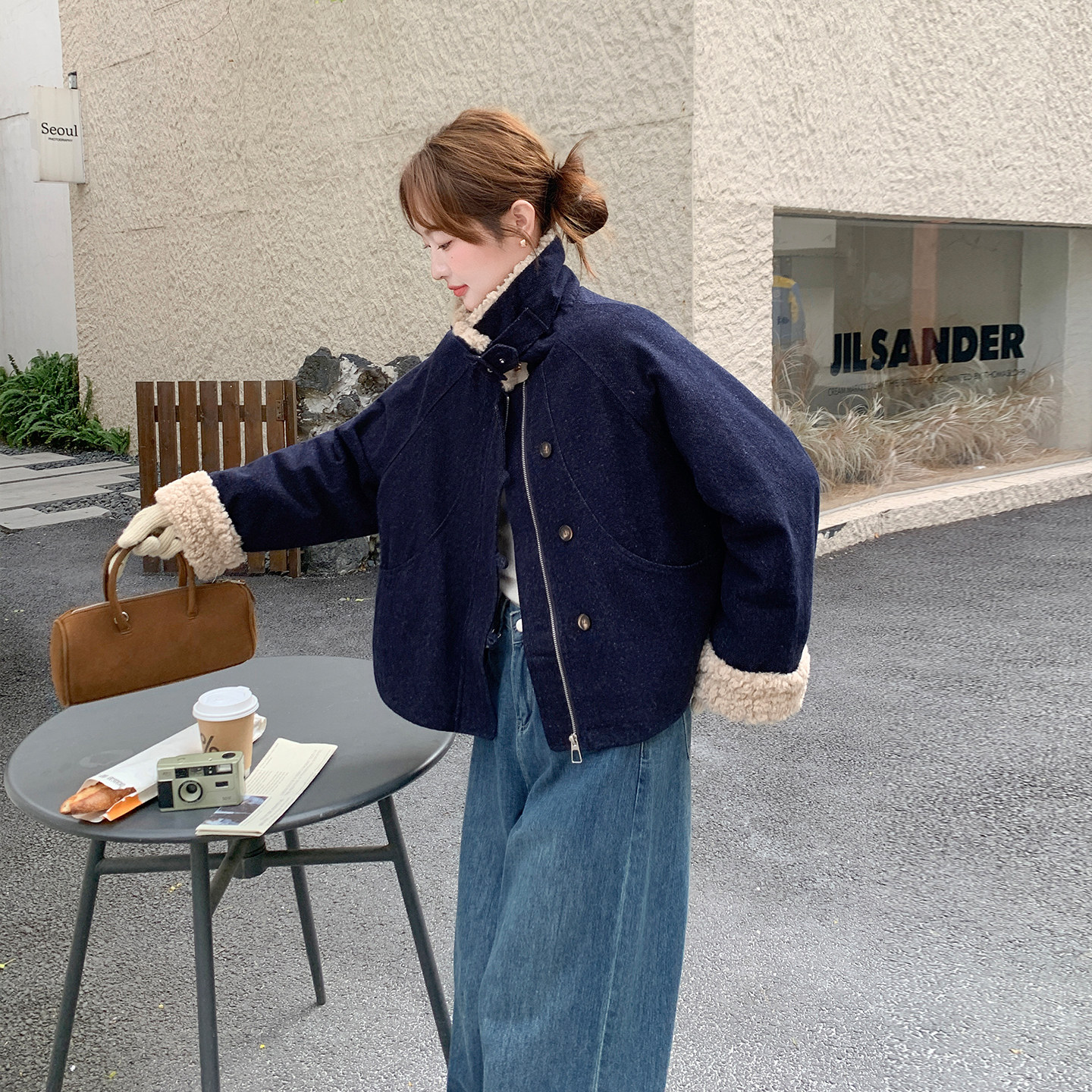 日本offcat羊羔毛拼接牛仔羽绒服女冬季新款2025超好看短款90白鸭