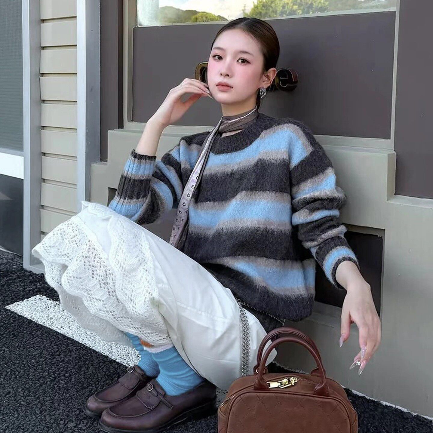 日本OFFCAT秋冬新款设计师款高级感彩色马海毛宽松圆领条纹毛衣女