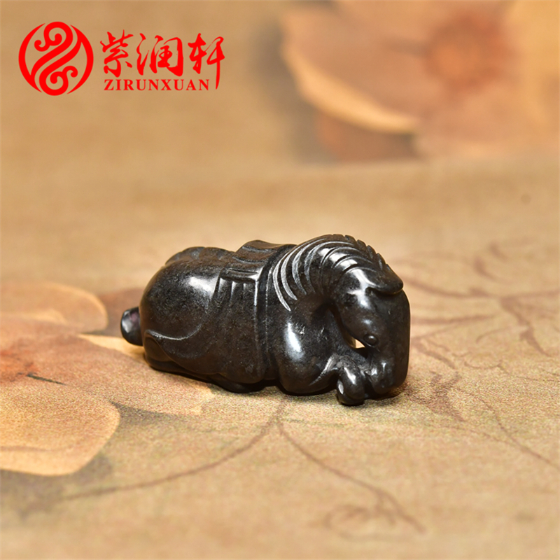 和田墨玉籽料唐马生肖马吊坠