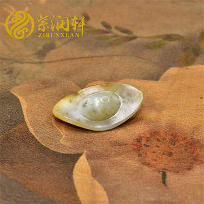 和田玉籽料金元宝吊坠黄沁独籽
