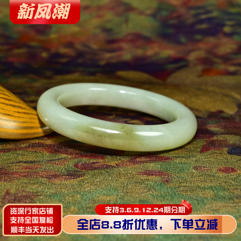 和田玉糖青白手镯且末料意境玉镯