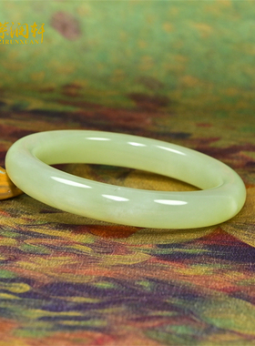 和田玉冰底手镯且末料暖青白