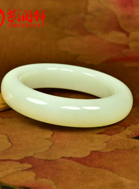 和田玉暖青白玉手镯且末料肥厚条