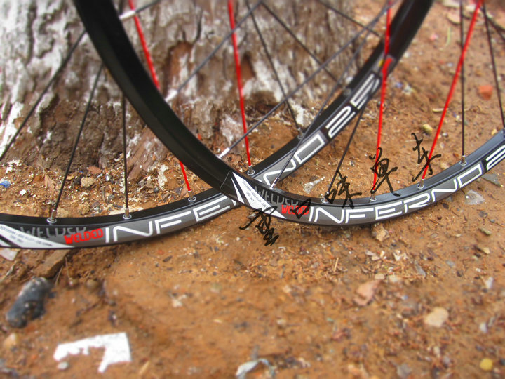 Roues de vélo Mountain Bike NOVATEC 26 pouces - Ref 2362865 Image 3