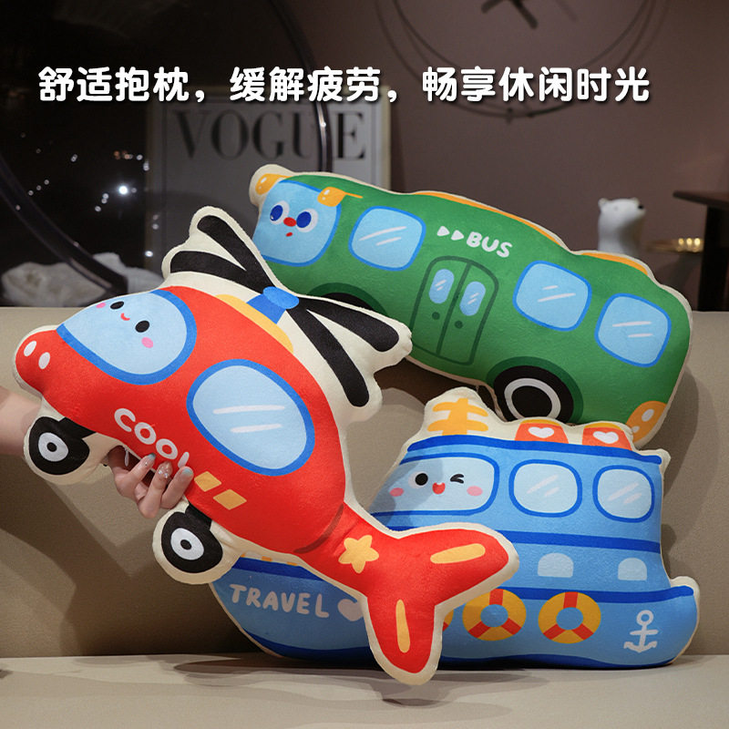 交通工具抱枕公仔毛绒玩偶