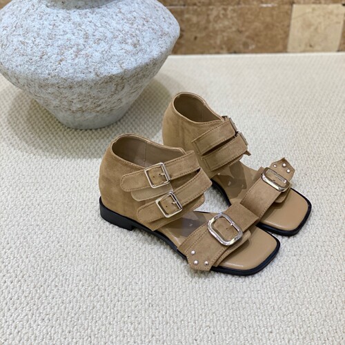 复古搭扣露趾低跟内增高罗马凉鞋