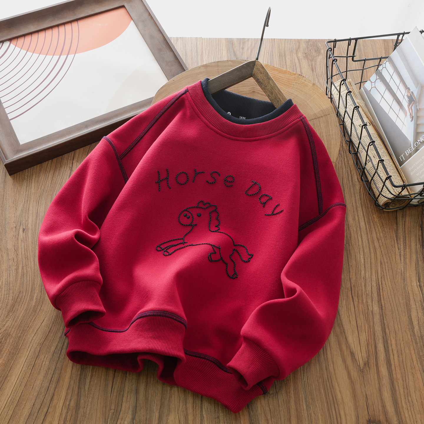 男童加绒刺绣卫衣儿童红色圆领衫