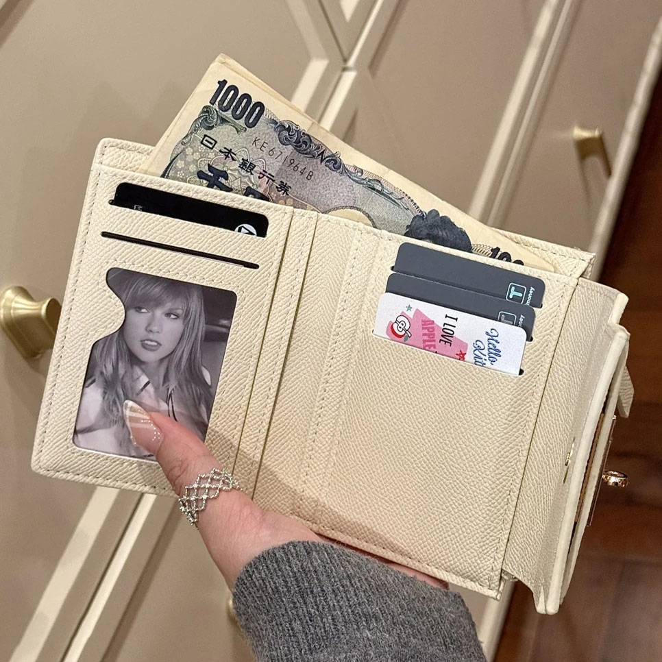 韩系小众设计感金扣短款钱包女多卡位卡包简约百搭钱夹便携零钱包