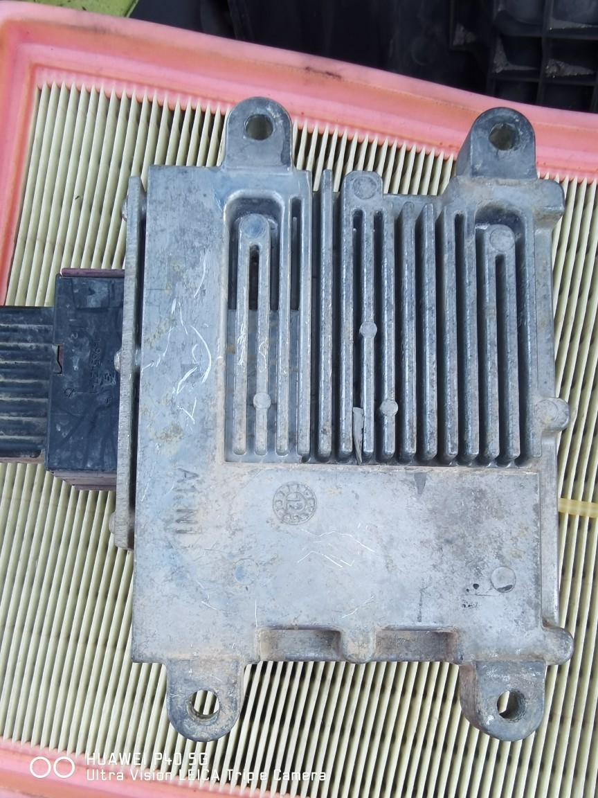 比亚迪速锐波箱电脑 变速箱电脑 0P12100200565 原装拆车件