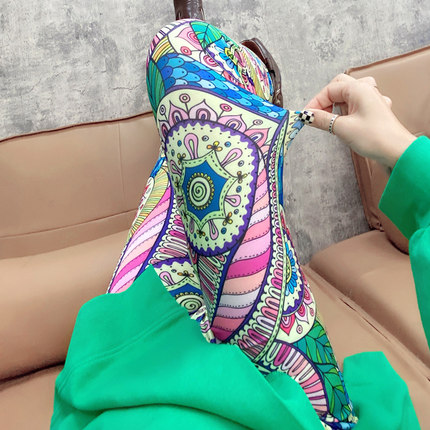 薄款图腾花色打底裤女外穿欧美新款弹力彩色印花瑜伽裤高腰紧身裤