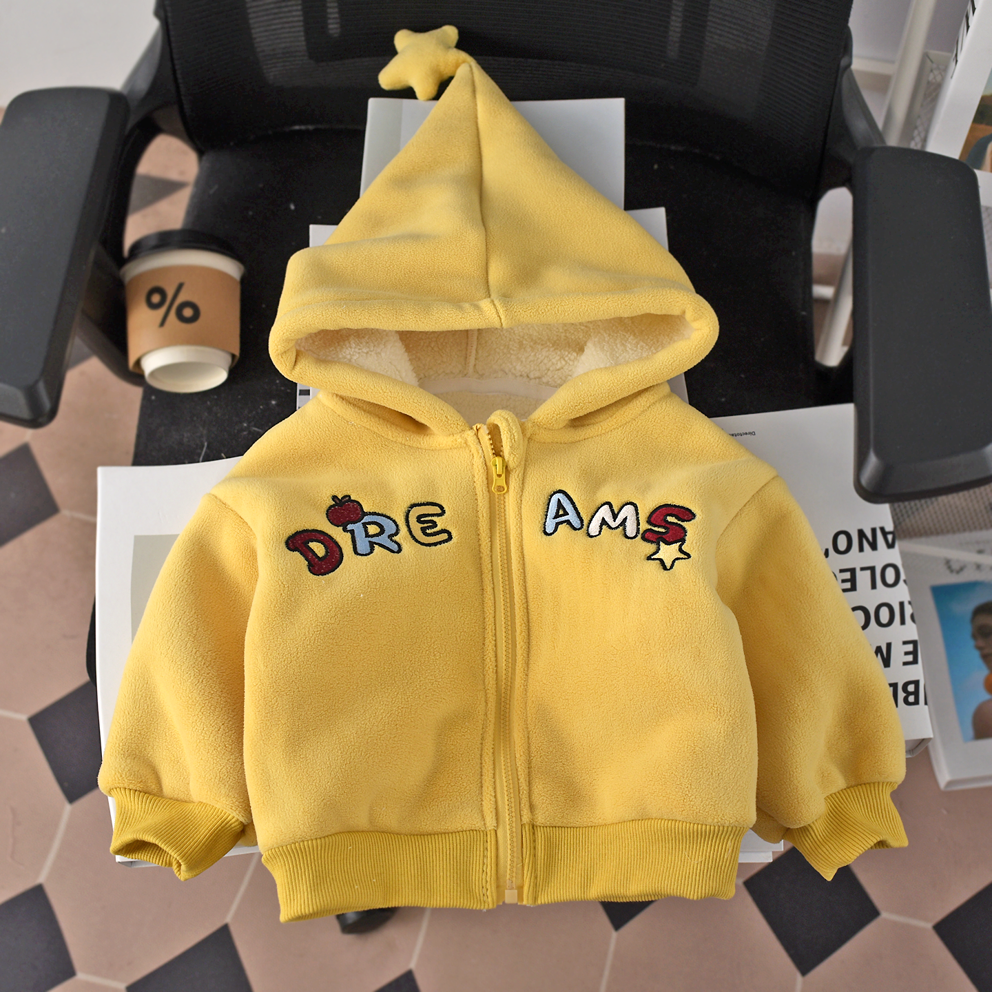 小童休闲连帽卡通加厚外套