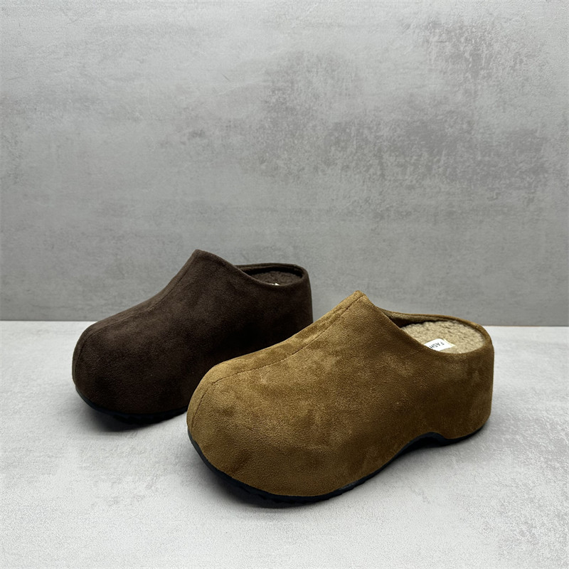 断码处理2025冬季新款女鞋厚底外穿内增高加绒保暖勃肯包头拖鞋女