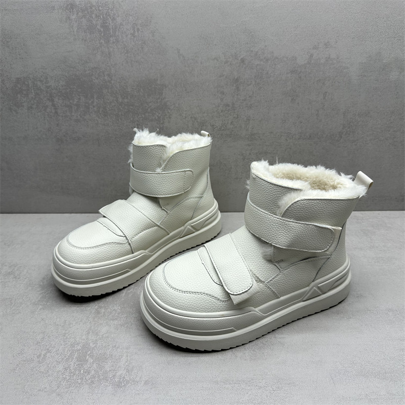 断码真皮厚底保暖短筒休闲雪地靴