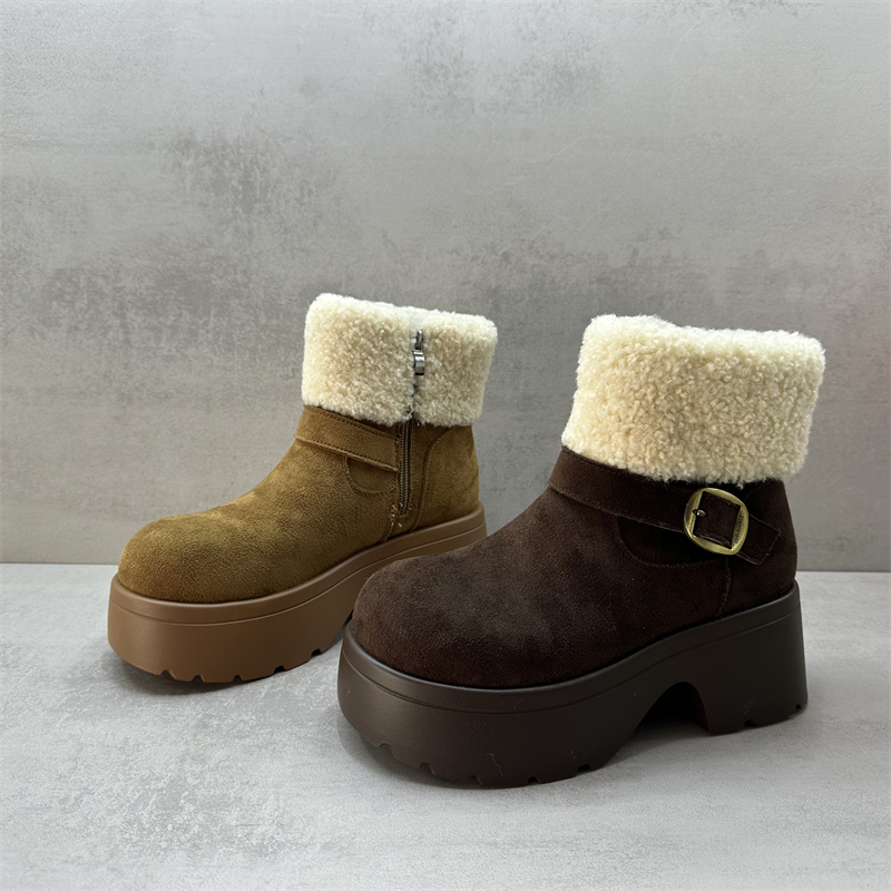 断码处理2025冬季新款女靴时尚百搭舒适加绒保暖厚底雪地靴女棉鞋