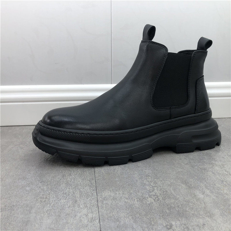 工厂处理秋季新款真皮断码男靴头层牛皮松糕底增高舒适复古马丁靴