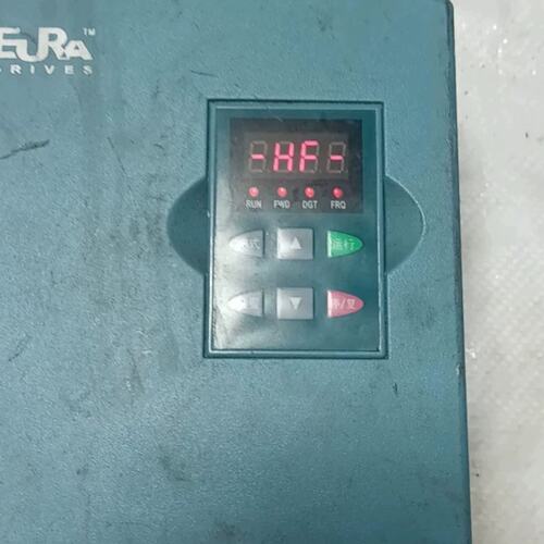议价变频器F2000–G0037T3B 380V