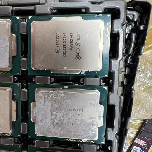 议价E3 1285v4正式版，主频3.5g，带集显。