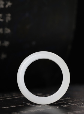 新疆和田玉籽料戒指白玉籽料戒指