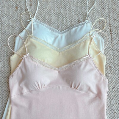 卿鹿夏季日本bilitis同款吊带背心细肩带蕾丝刺绣神机带胸垫内搭