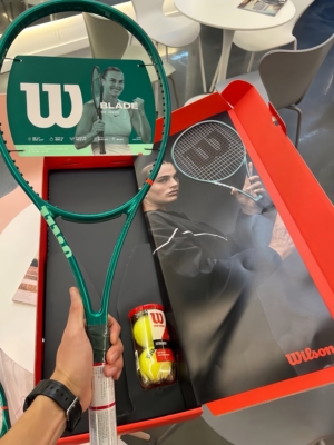 Wilson威尔胜26新款BLADE V10萨巴伦卡碳纤维威尔逊专业网球拍