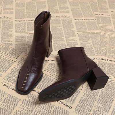 新款高跟瘦瘦靴高级感马丁靴