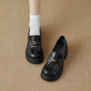 真皮英伦风厚底乐福鞋女2026春季新款百搭黑色金币扣一脚蹬小皮鞋
