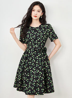 妖猪名媛气质显瘦遮肉2024夏季新品印花双绉雪纺连衣裙子女装