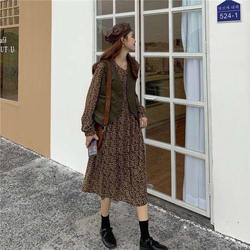 Real price retro loose inside with long sleeve Floral Dress + casual leather vest