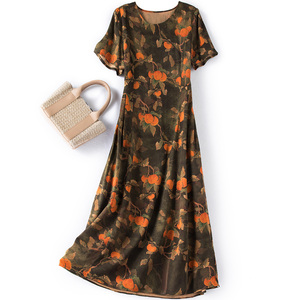 新款夏季高端贡缎棉绸连衣裙中老年女装宽松印花中长款妈妈装裙子